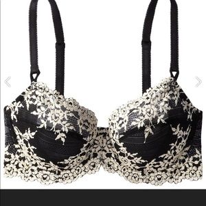 Wacaol underwrite floral lace bra